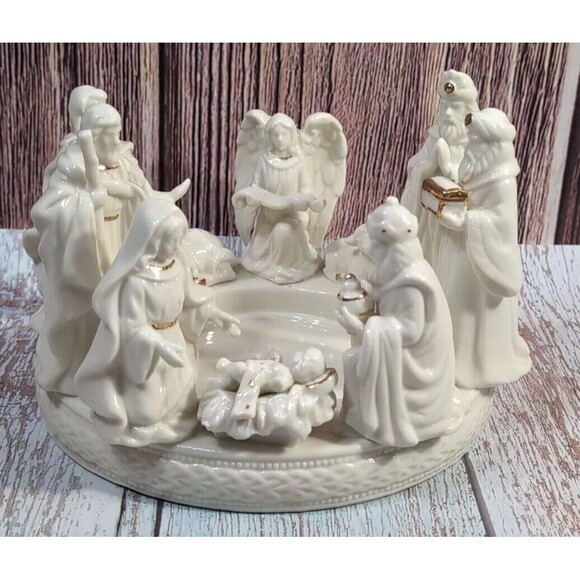 Holiday Home Accents Jade Porcelain Nativity Large Candle Candleholder - Picture 2 of 15